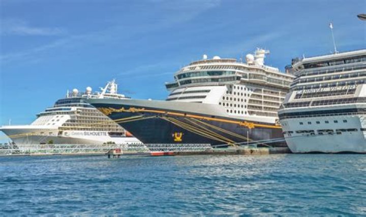 How much do you tip on a Disney cruise?